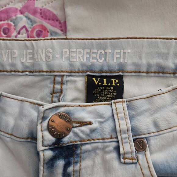 Women's V.I.P. Light Washed Jean's Size 5/6 - Picture 7 of 8